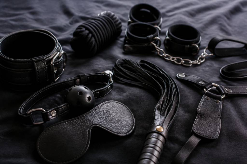 Kit bdsm : comment choisir le matériel adapté à ses envies