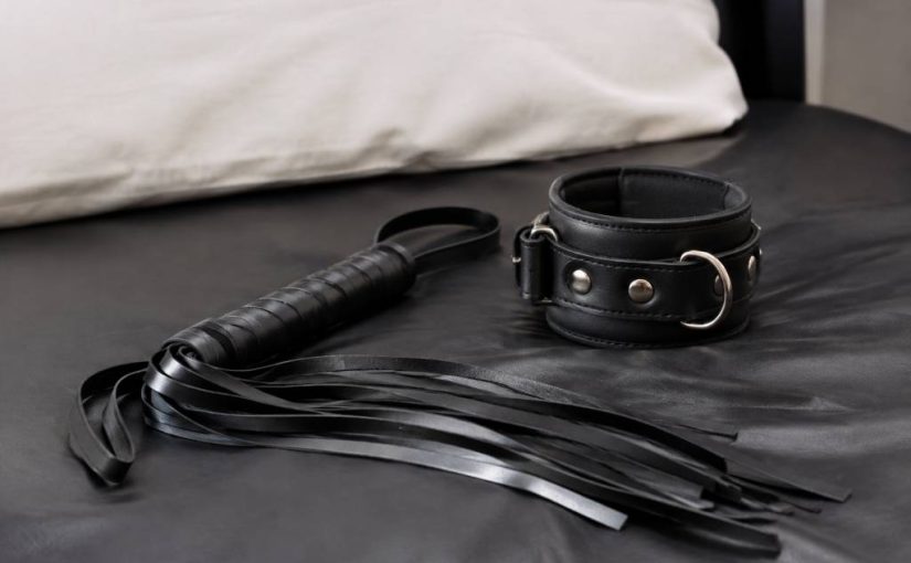 Martinet bdsm : guide pour bien choisir et l’utiliser en toute sécurité