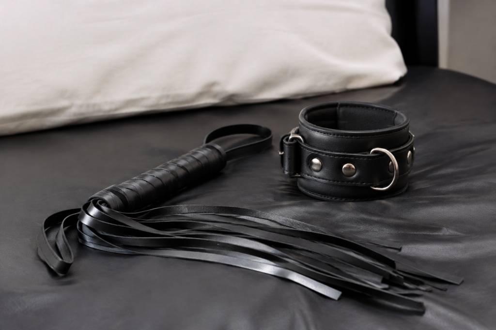 Martinet bdsm : guide pour bien choisir et l’utiliser en toute sécurité